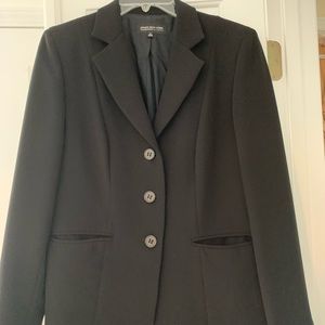 Black blazer Jones size 8